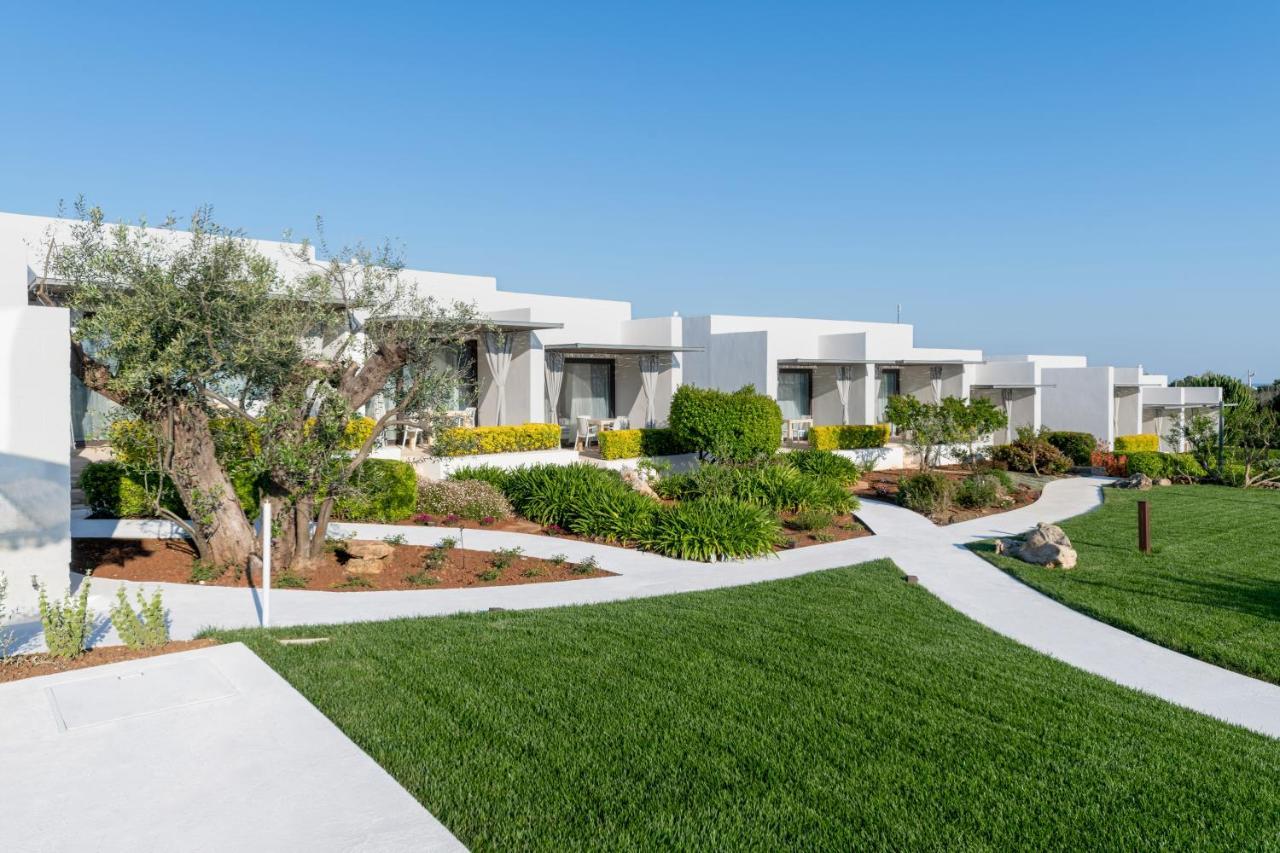 Masseria Samenti Torre Suda Esterno foto